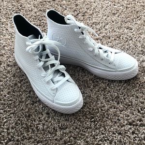 Converse High tops